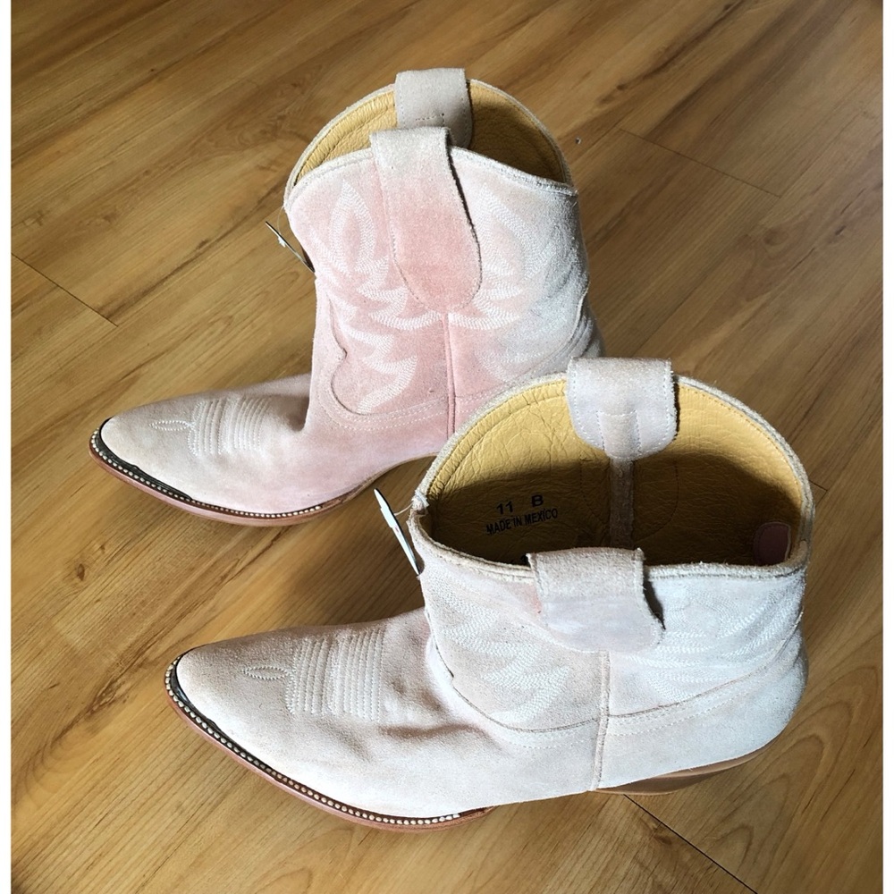 Idyllwind Pink Suede Wheels Western Booties, 11B - Picture 15 of 16